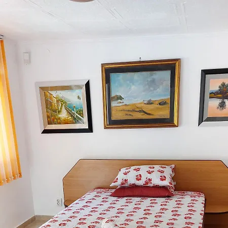 בית הארחה Casa Mihai *